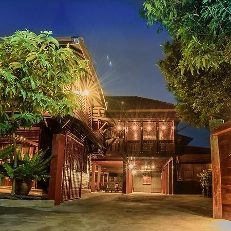 Appartement Baan Kum - On à Lampang Extérieur photo