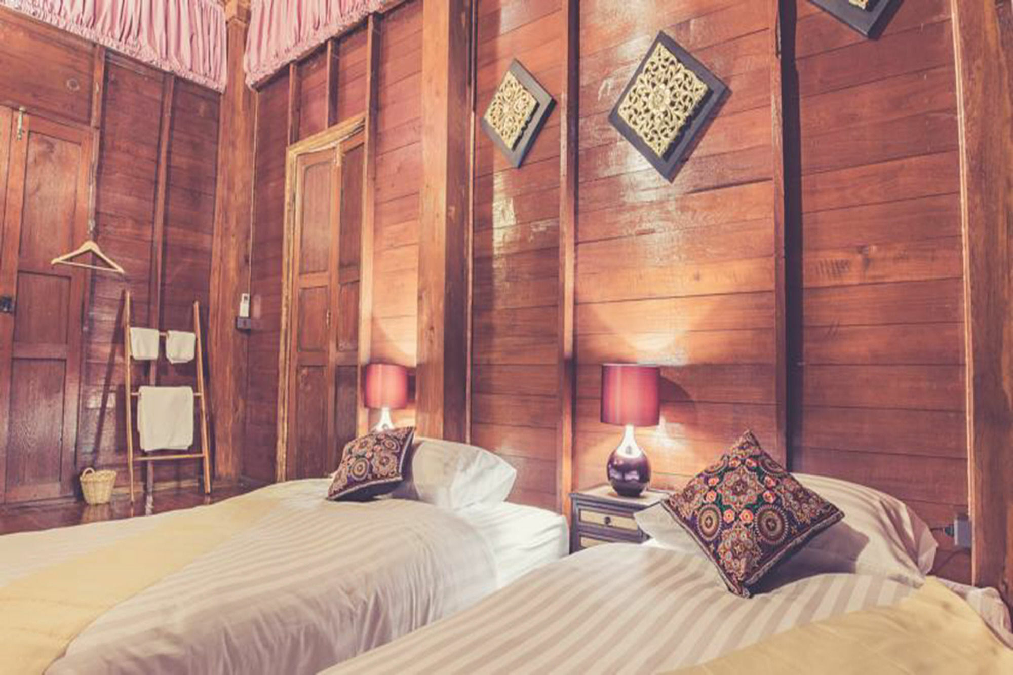 Appartement Baan Kum - On à Lampang Extérieur photo